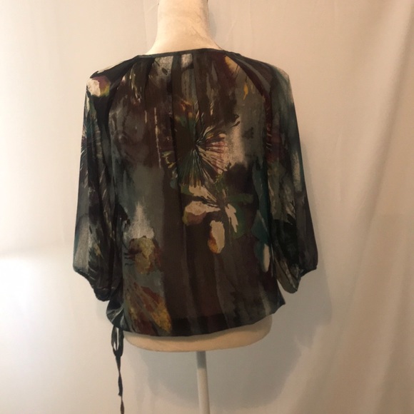 Harlow Zee Sheer Blouse☀️ - Picture 5 of 8